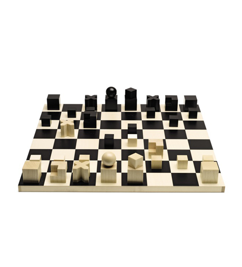 Bauhaus chess set