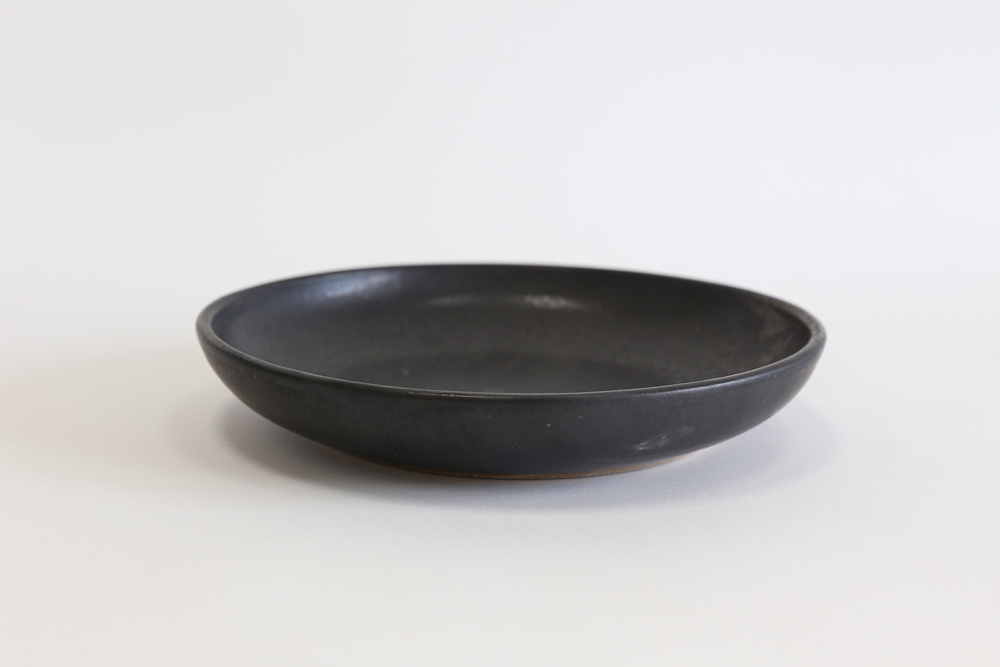 Black bowl, Sarah Kersten